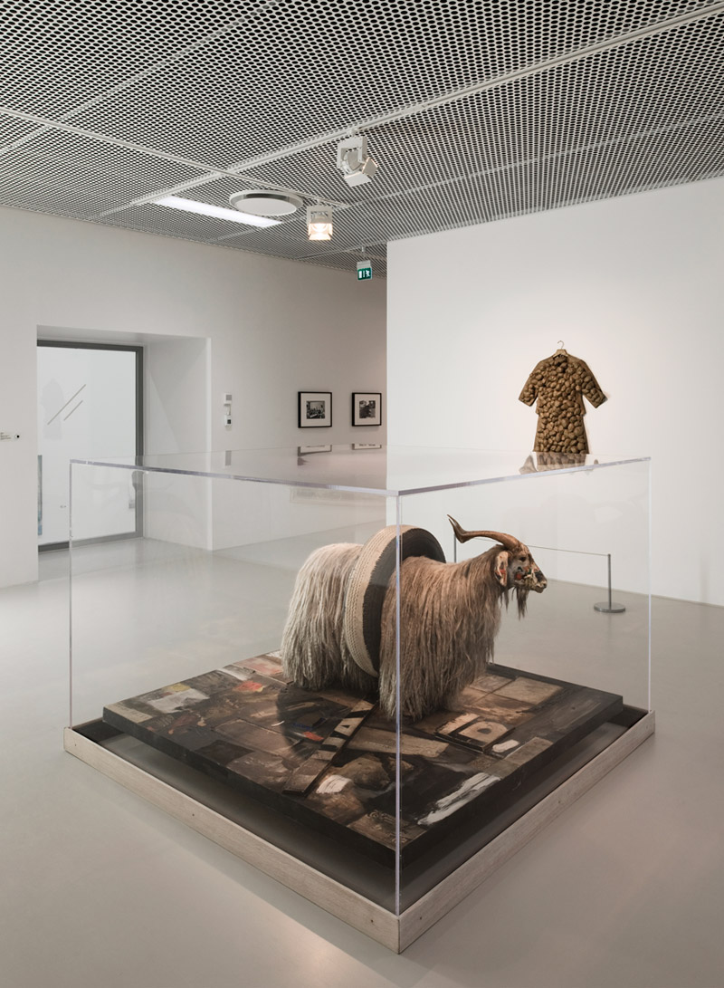 malmo museum of art by tham videgaard arkitekter