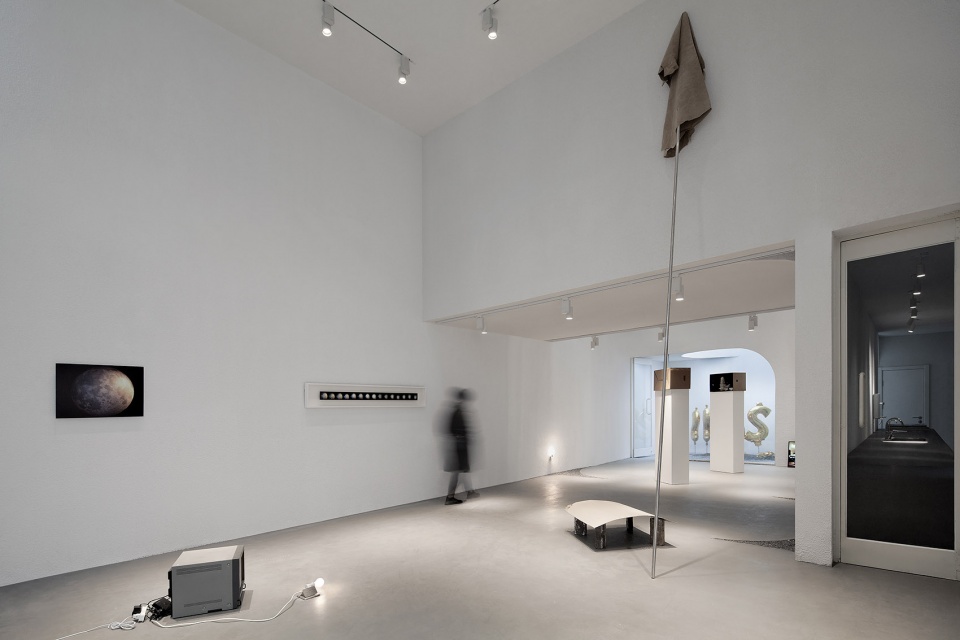baitasi hutong gallery in beijing china by dna design and architecture studio