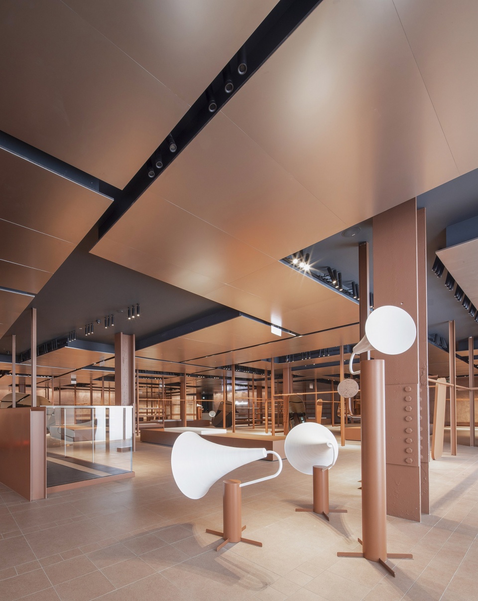 ur london flagship store by domani
