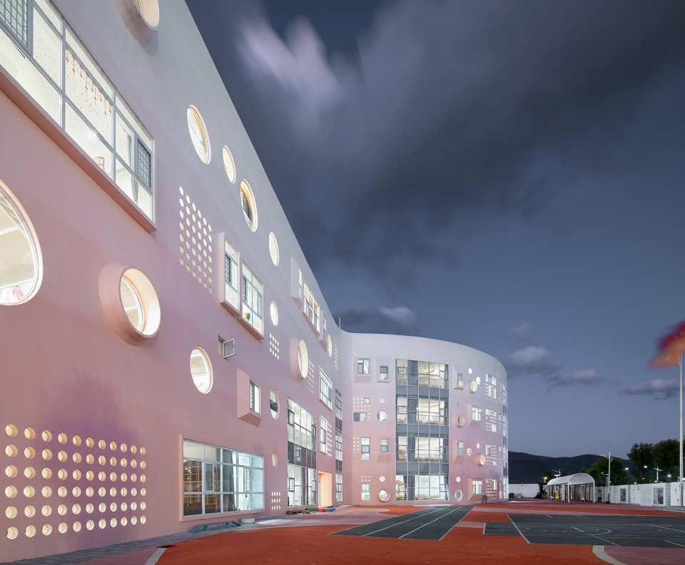 棒棒糖理想园,云南 / 迪卡建筑设计中心