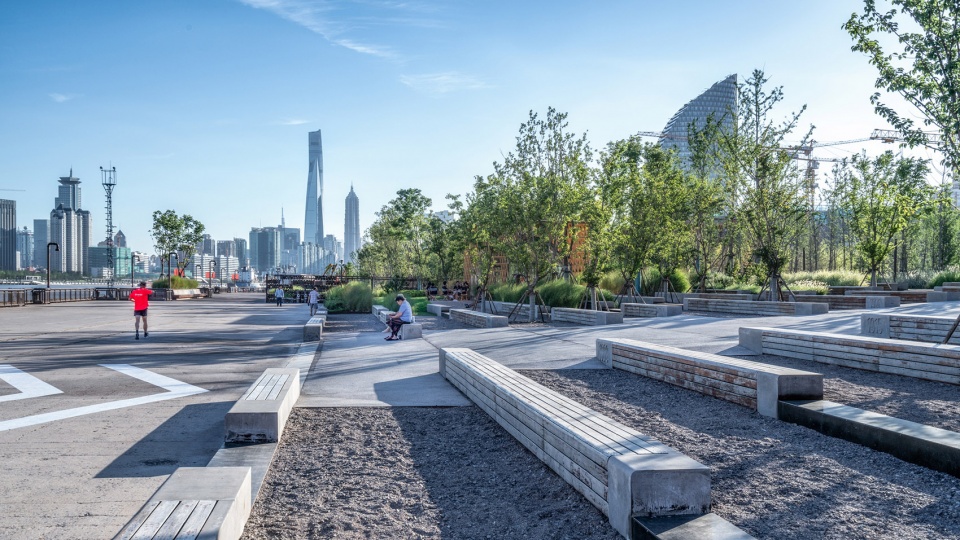 public space of yangpu riverfront south section phase ii china by daguan landscape design