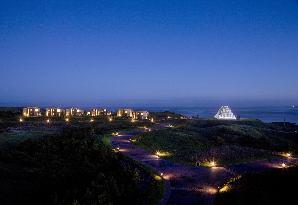 club house agora by mario botta architetti