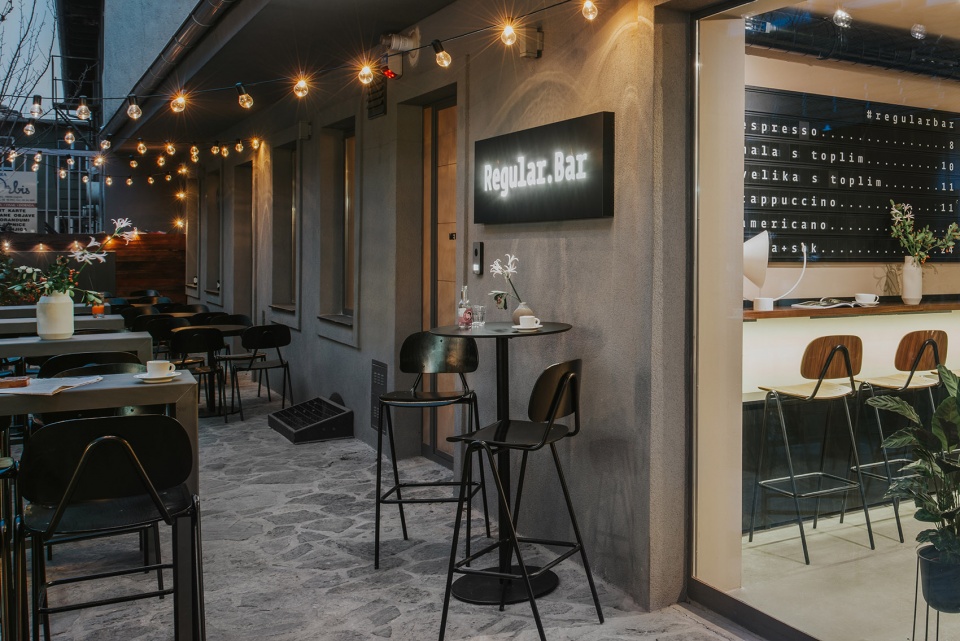 regular bar by regular company