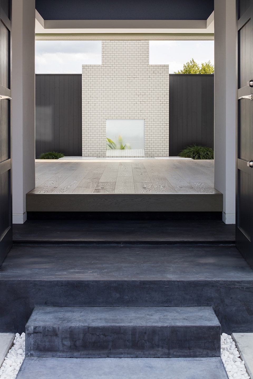 house of scenes by formkouichi kimura architects
