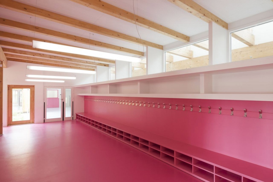 house childhood at saint genis pouilly by clermont architectes