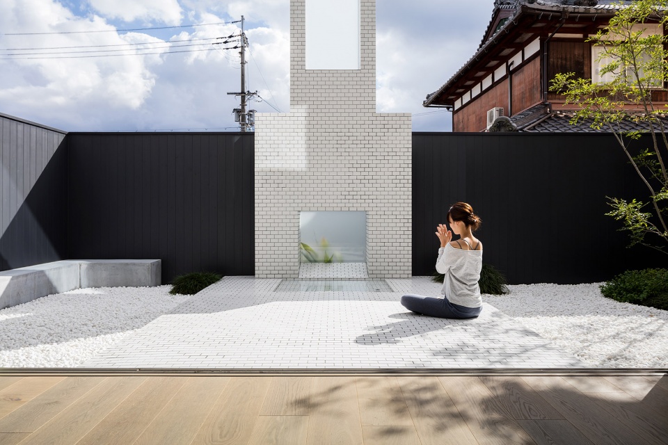 house of scenes by formkouichi kimura architects