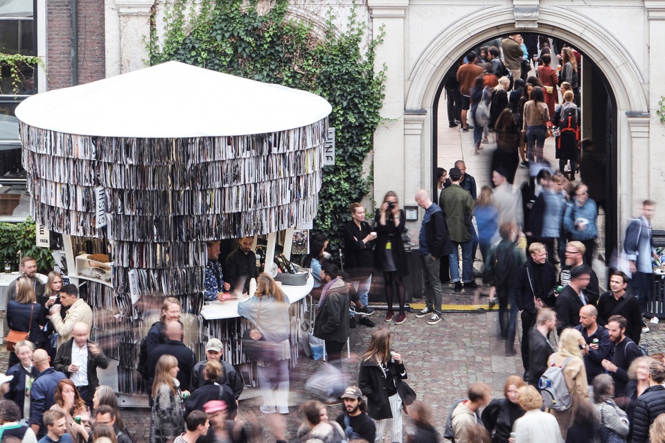 paper pavilion by pan projects