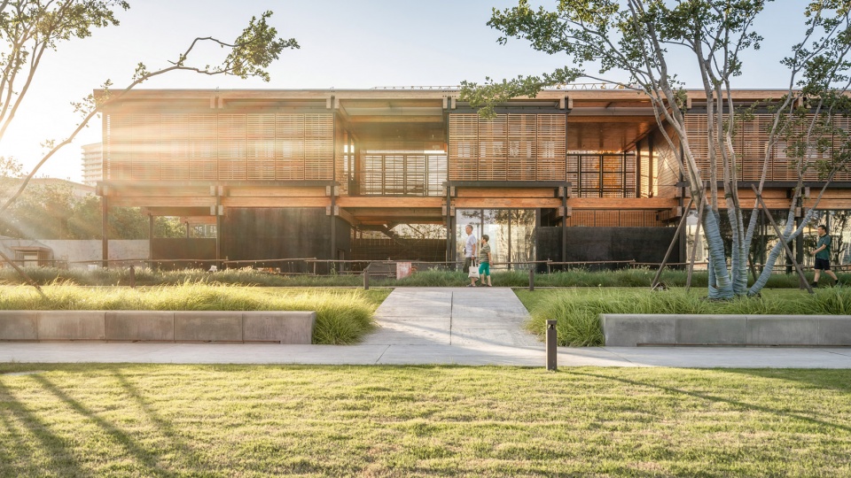 public space of yangpu riverfront south section phase ii china by daguan landscape design