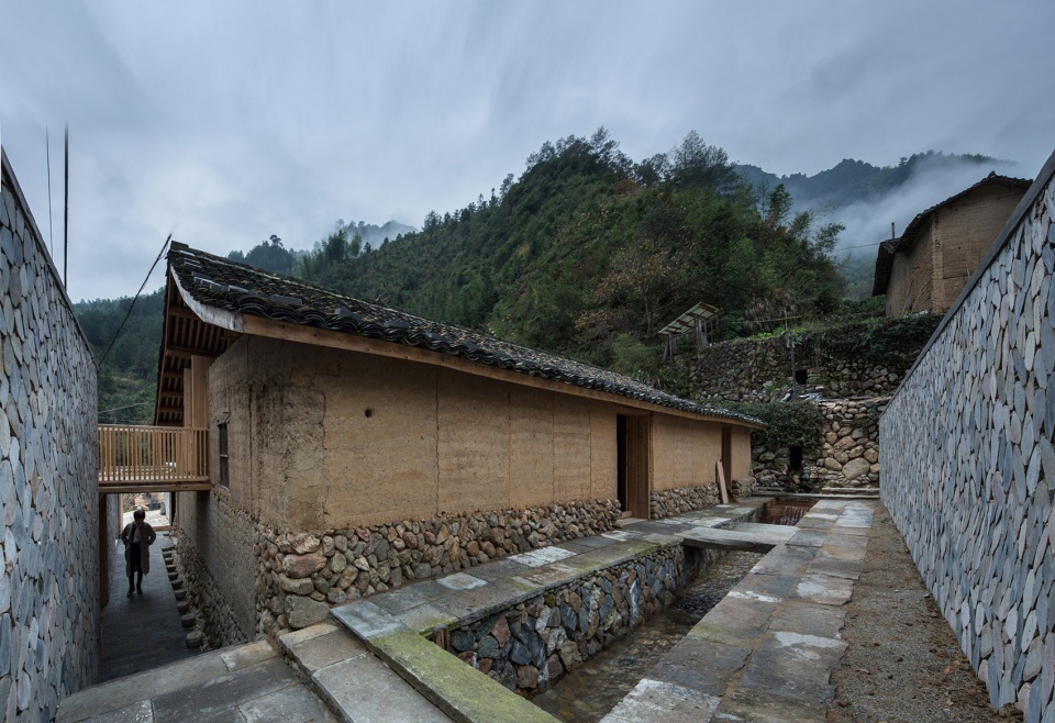 oil workshop china by dna design and architecture
