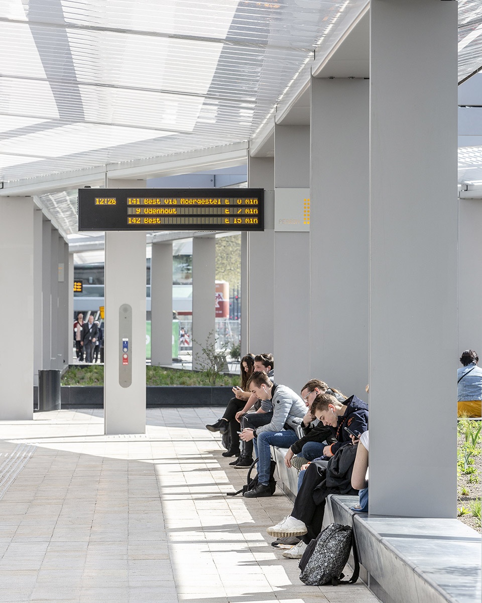 bus station tilburg by cepezed