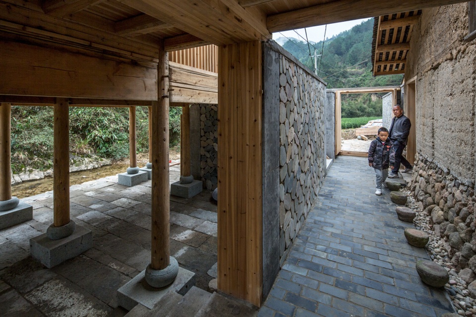 oil workshop china by dna design and architecture