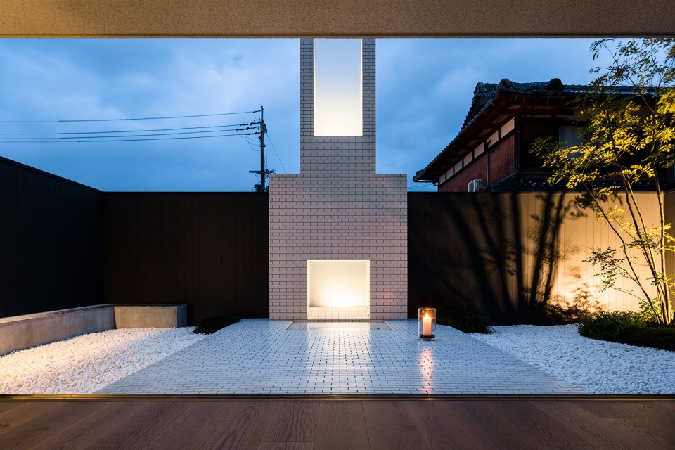 house of scenes by formkouichi kimura architects