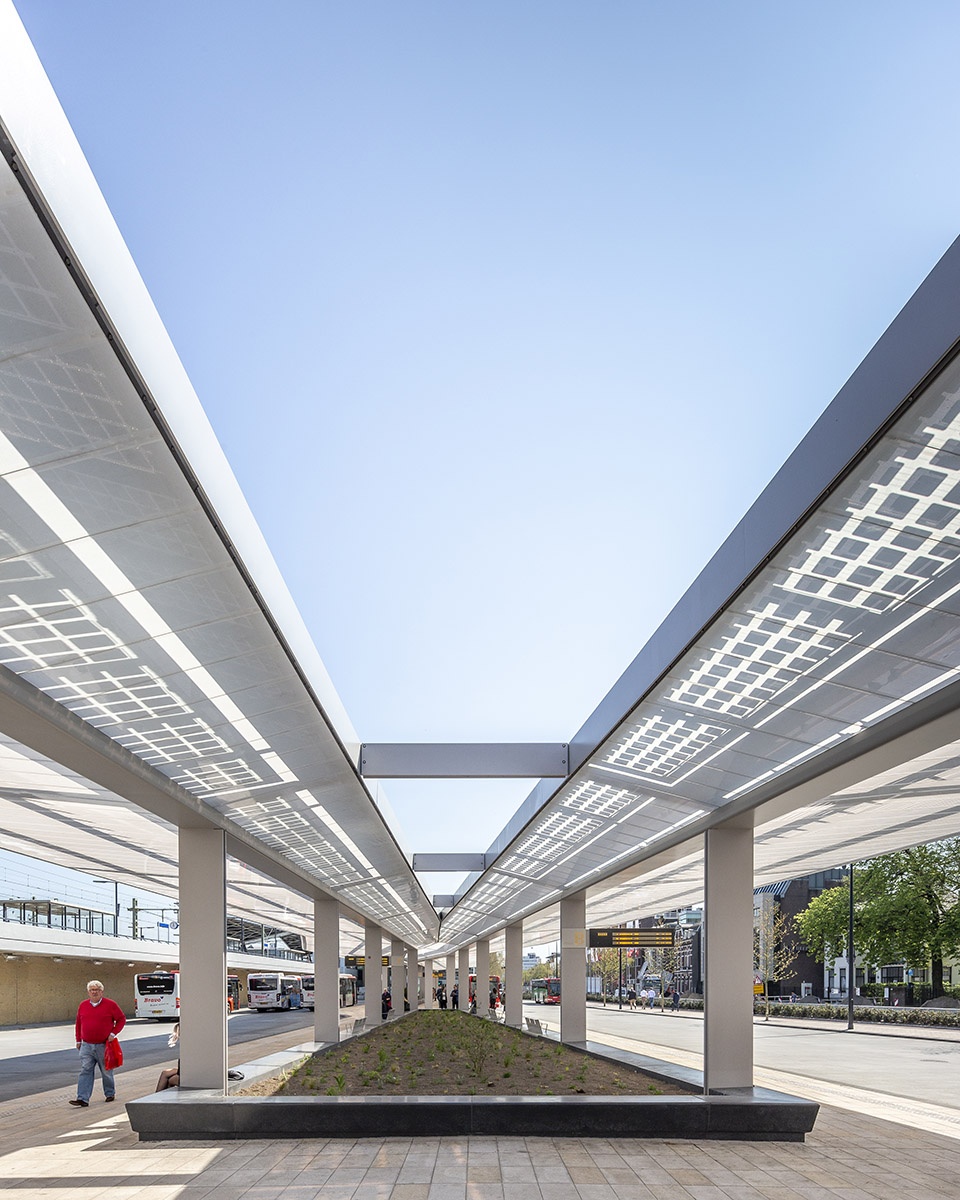 bus station tilburg by cepezed