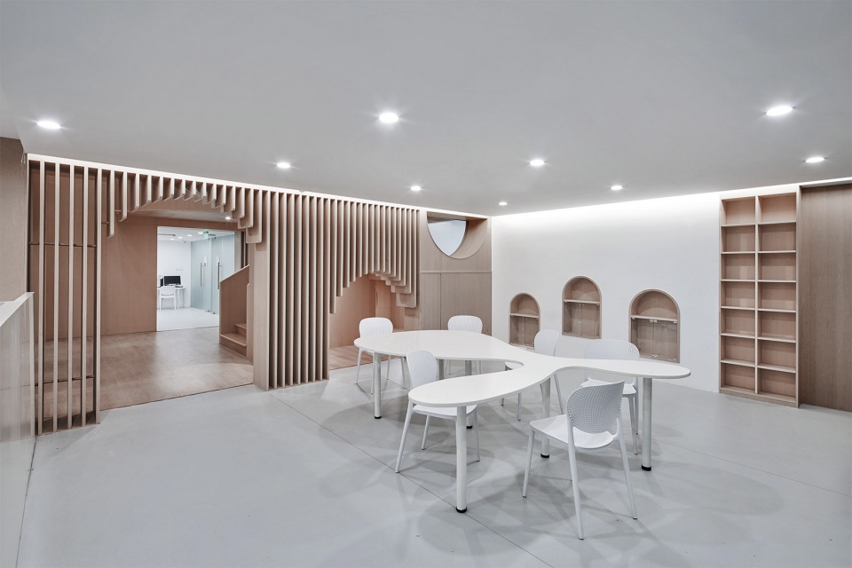interior design for dami xiaomi education center china by makadam