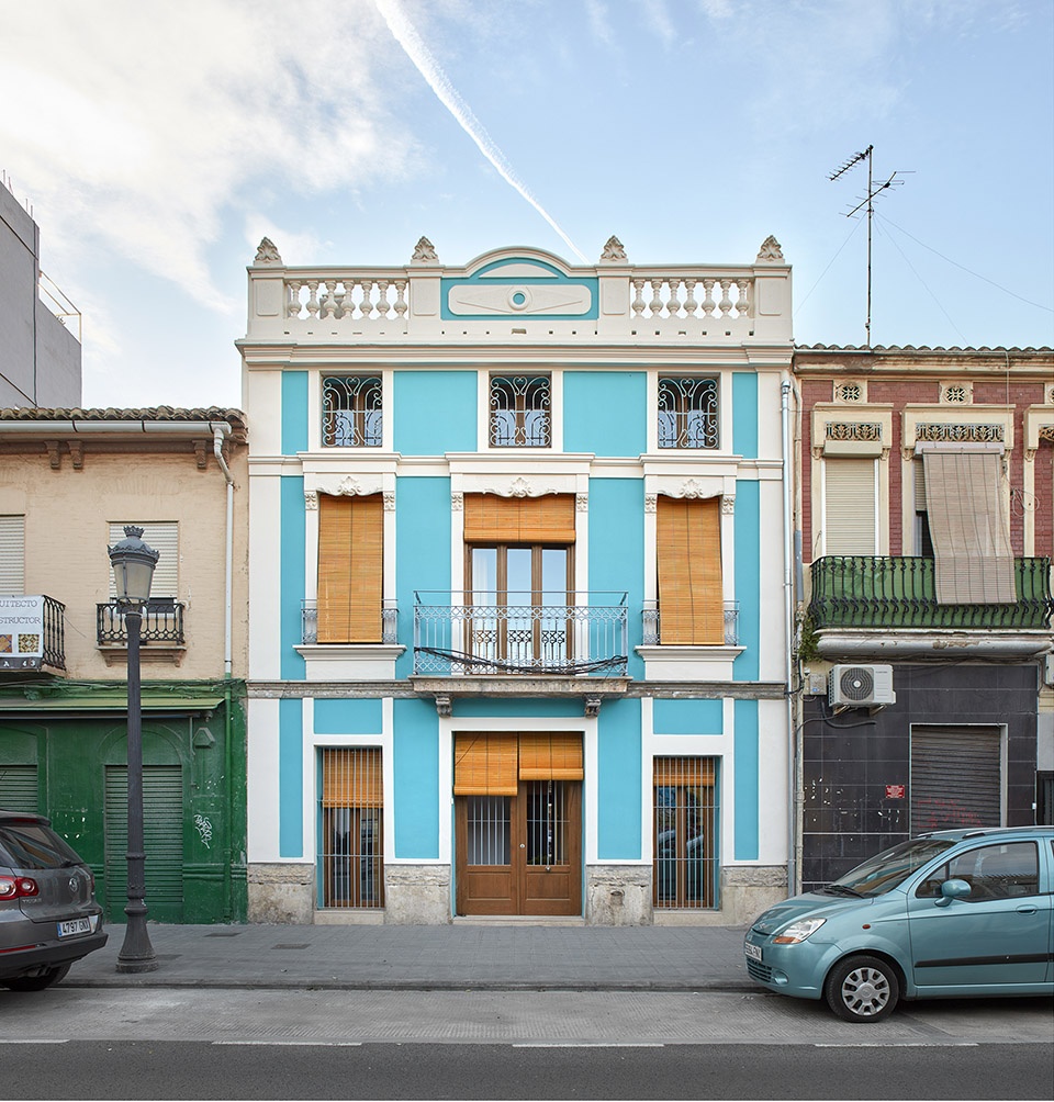 residential building renovation by david estal arturo sanz