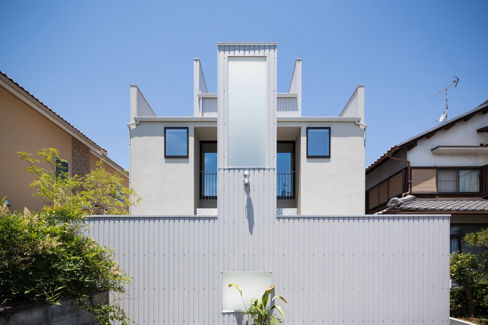 house of scenes by formkouichi kimura architects