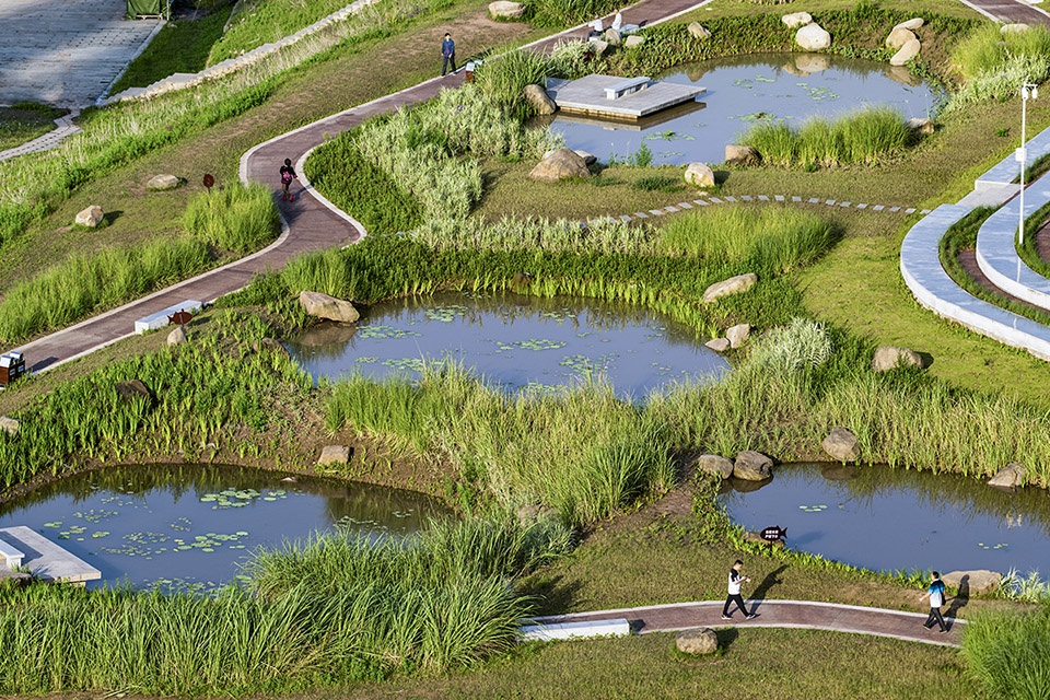 landscape design of chongqing second wanzhou yangtze river bridge waterfront ecological park china by chongqing haofeng planning and desi...