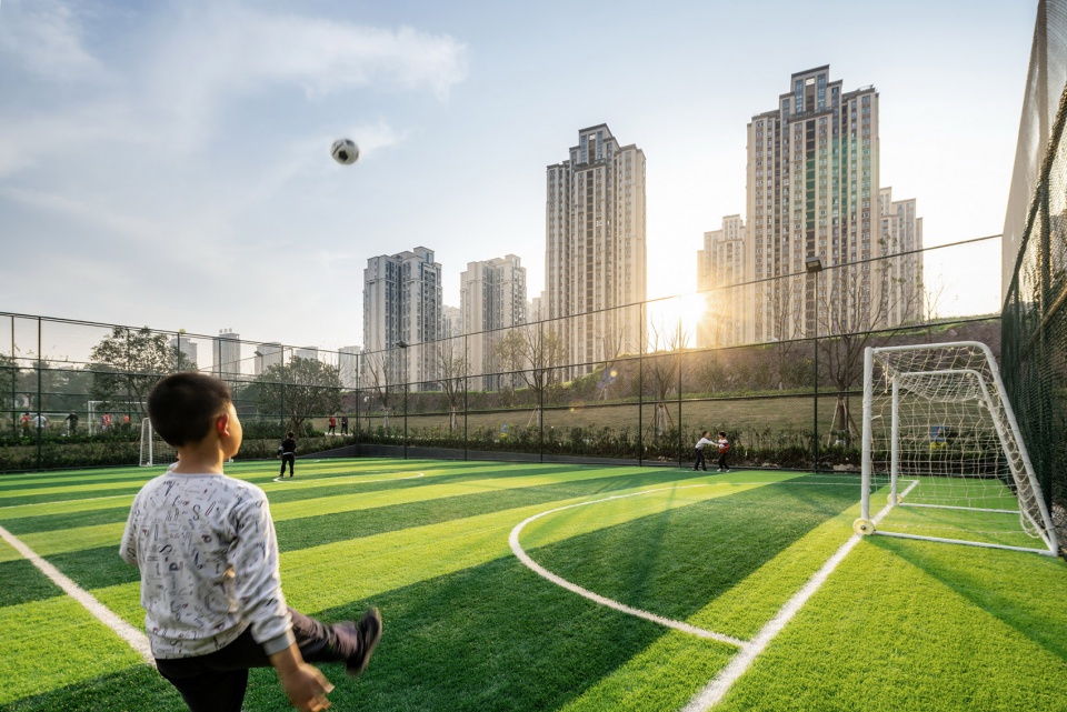 chongqing xinhu north sports culture park in china by gvl