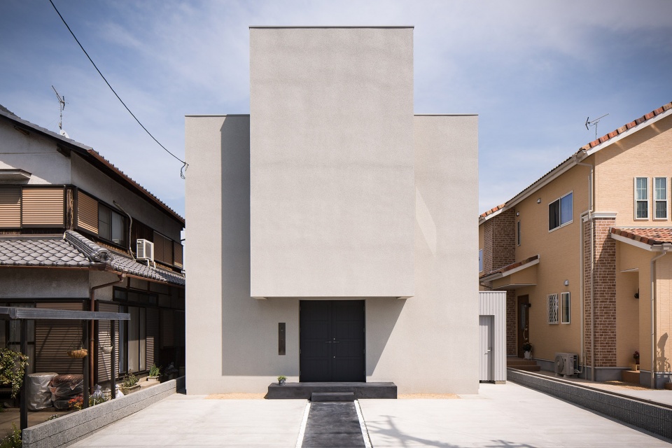 house of scenes by formkouichi kimura architects