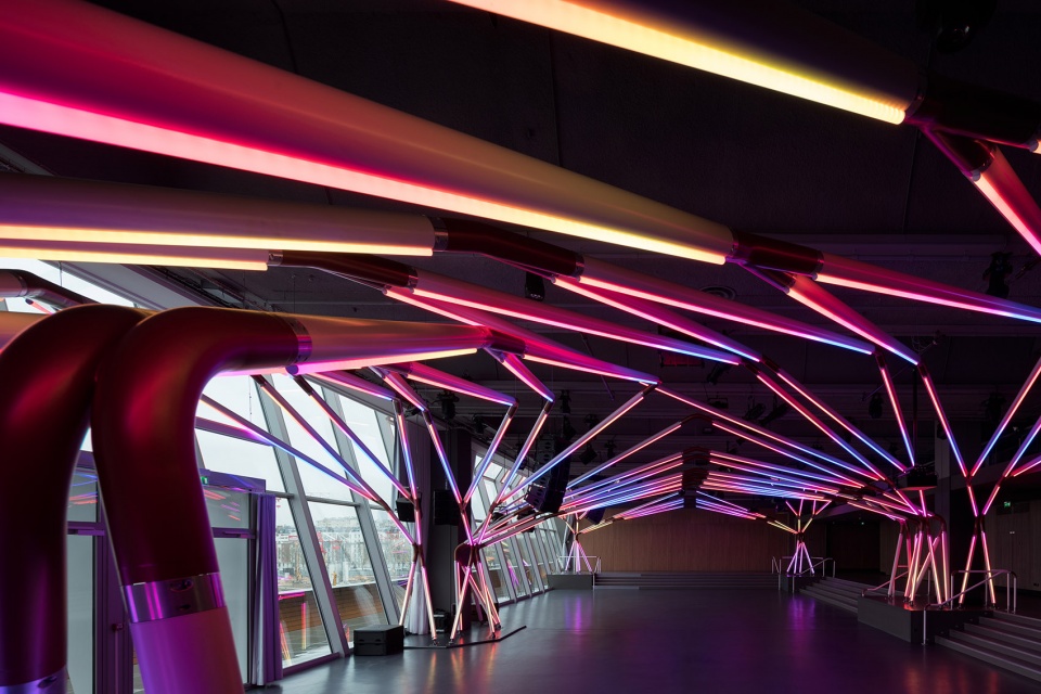 rhizomatic grid for terminal 7 club by estudio guto requena
