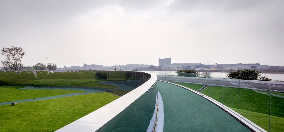 luna sea china by box studio