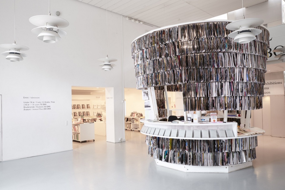 paper pavilion by pan projects
