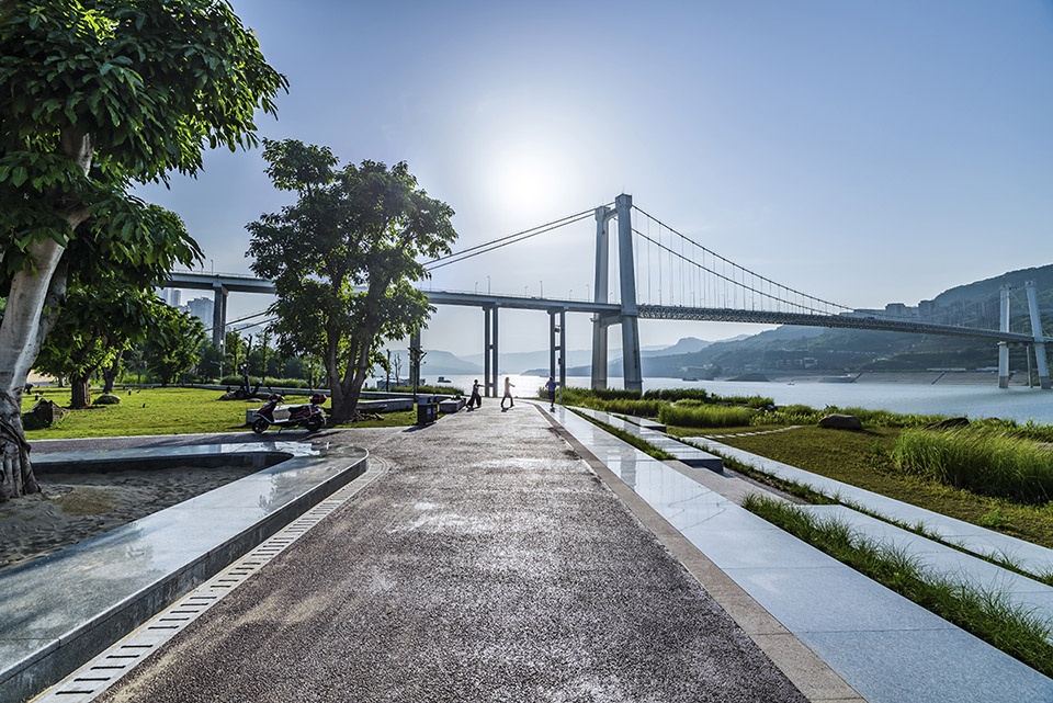 landscape design of chongqing second wanzhou yangtze river bridge waterfront ecological park china by chongqing haofeng planning and desi...