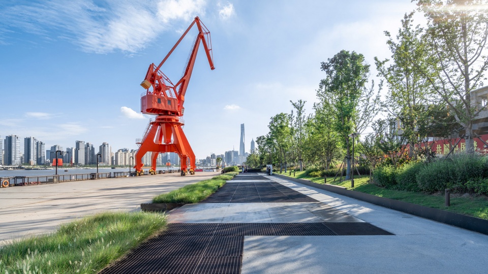 public space of yangpu riverfront south section phase ii china by daguan landscape design