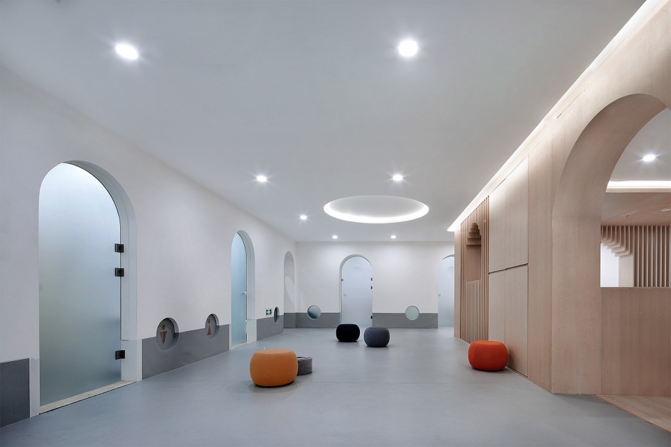 interior design for dami xiaomi education center china by makadam
