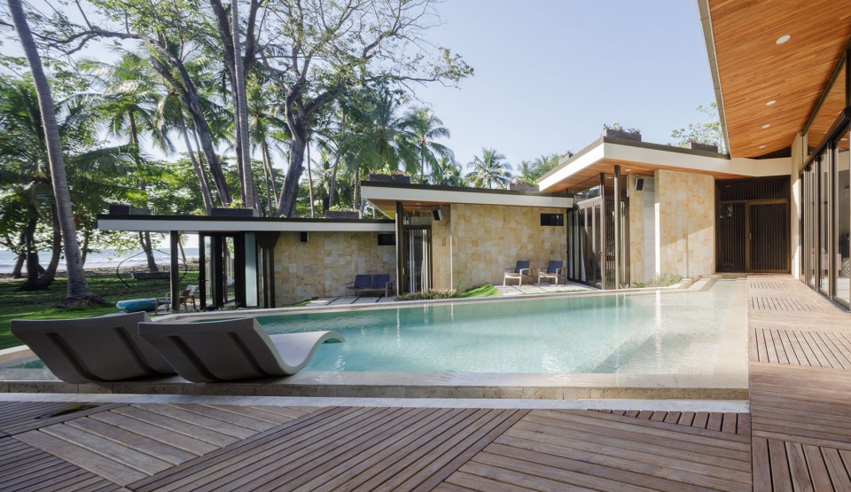 beach front gardens casas sare caracali by laboratory sustaining design