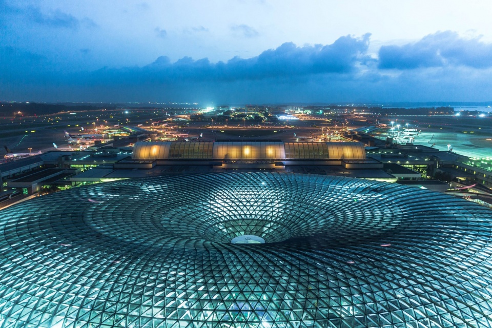 016-jewel-changi-airport-by-safdie-architects-960x640.jpg