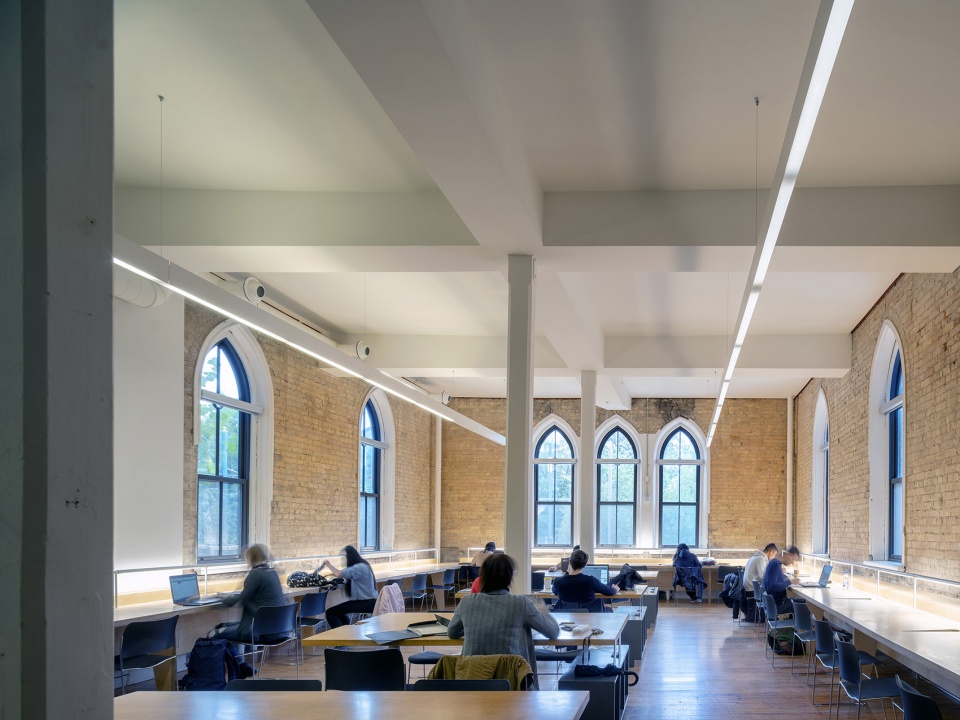 daniels building at one spadina crescent by nadaaa