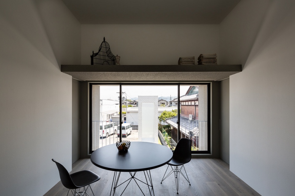 house of scenes by formkouichi kimura architects