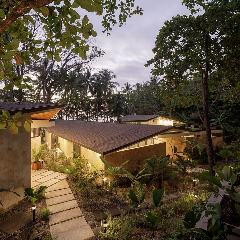 beach front gardens casas sare caracali by laboratory sustaining design