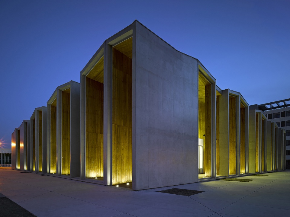 complex building of bucea new campus china by biad hu yue studio