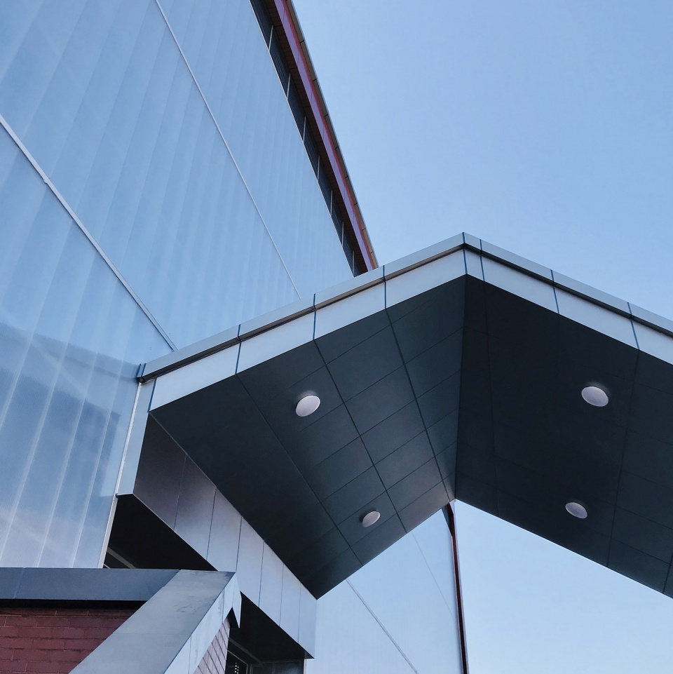 jinhong middle school gymnasium china by le architects