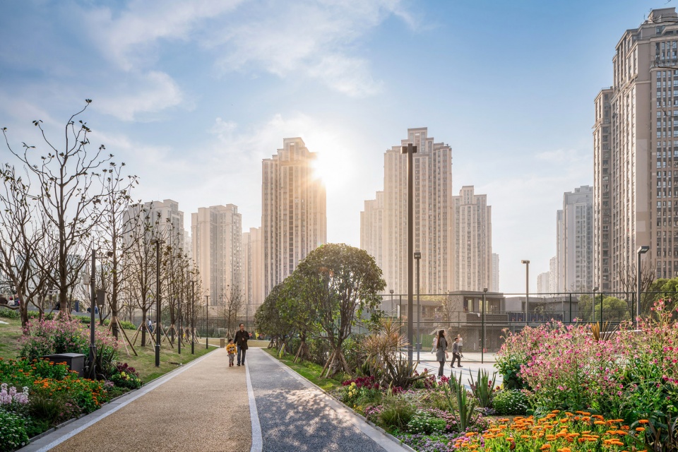 chongqing xinhu north sports culture park in china by gvl