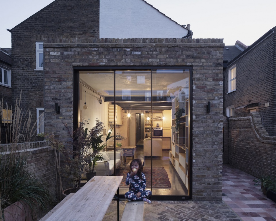 birch clay refugio by rise design studio