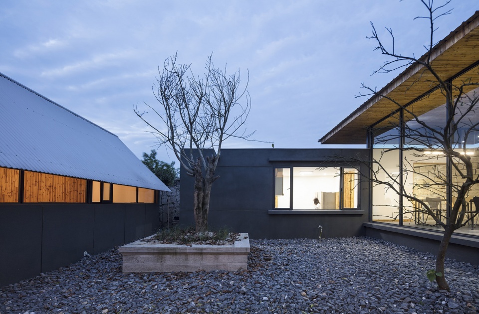 rain house the carpenters house china by describing architecture studio