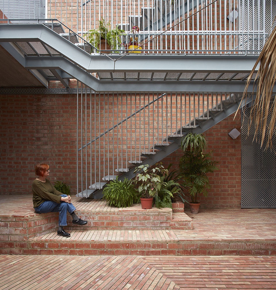 residential building renovation by david estal arturo sanz