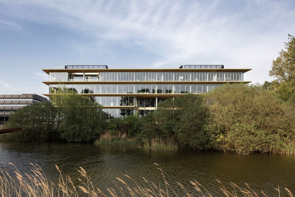 new asics emea headquarters by powerhouse company red company