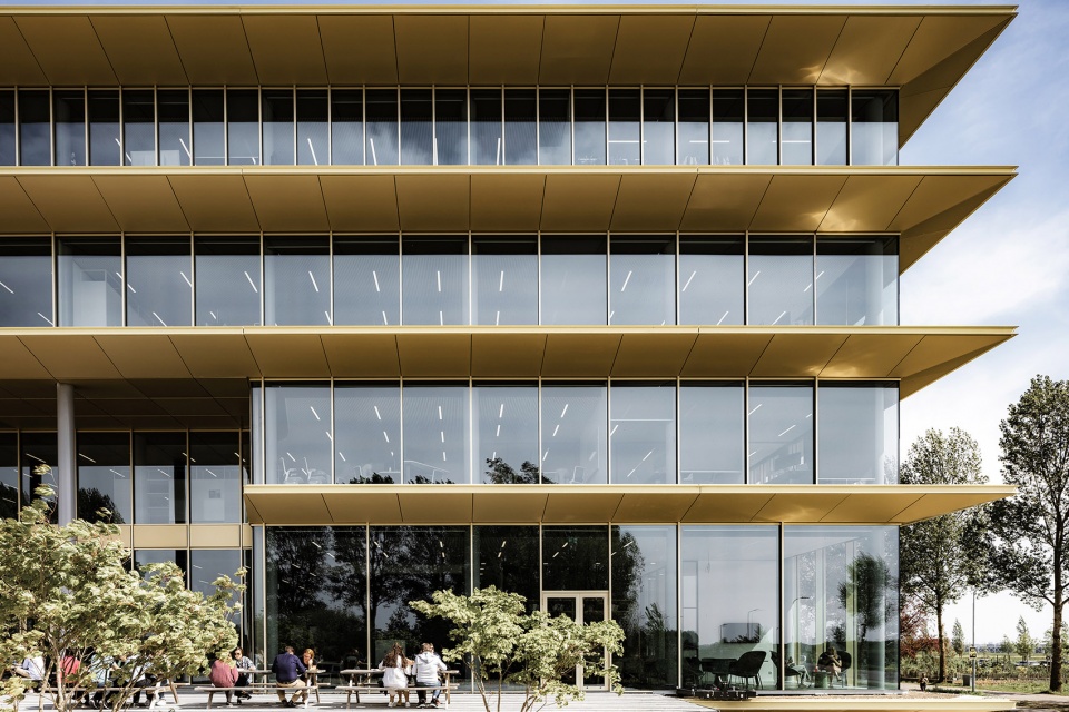 new asics emea headquarters by powerhouse company red company