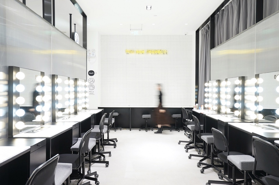 elefoto space china by daylab studio
