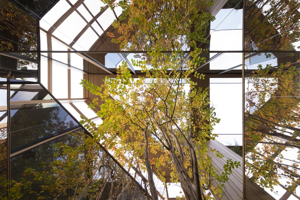 kojimachi terrace by nendo