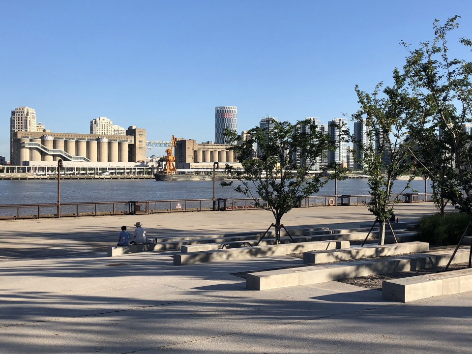 public space of yangpu riverfront south section phase ii china by daguan landscape design