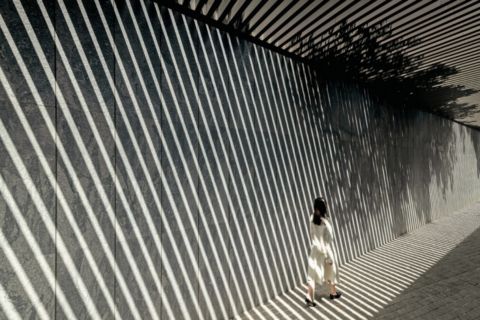 courtyard of suzhou stream villa change studio