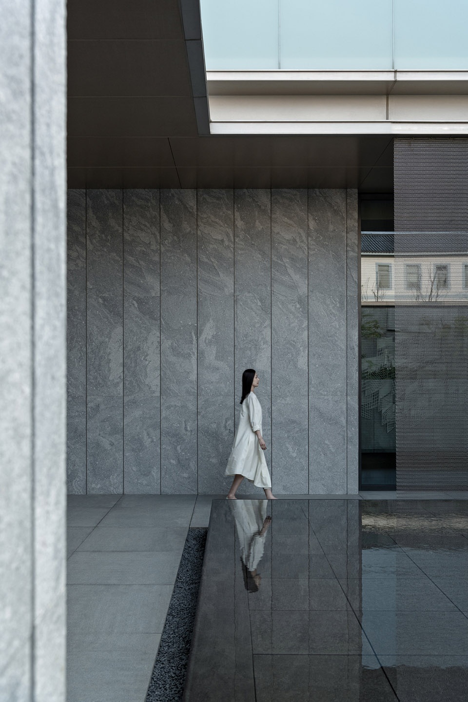 courtyard of suzhou stream villa change studio