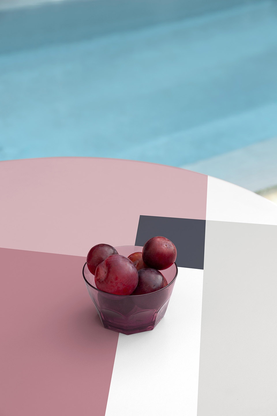 abstrakt mona tables by diabla jonatahan lawes