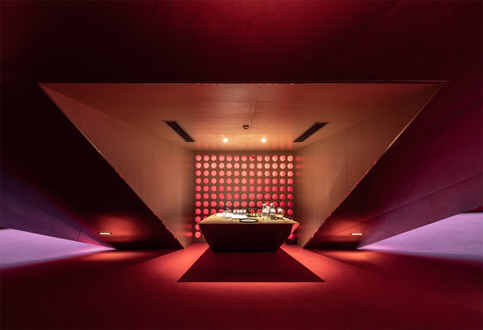 a heze sales center guanghupurui