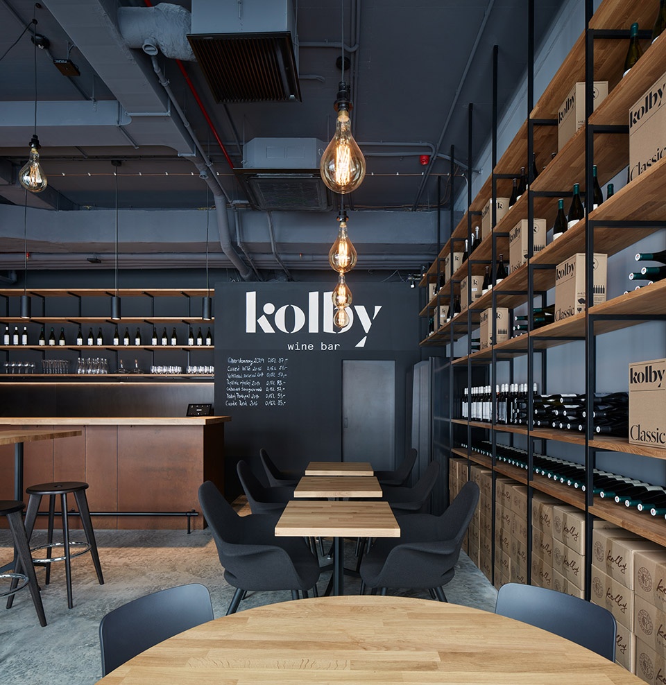 kolby wine bar by cmc architects